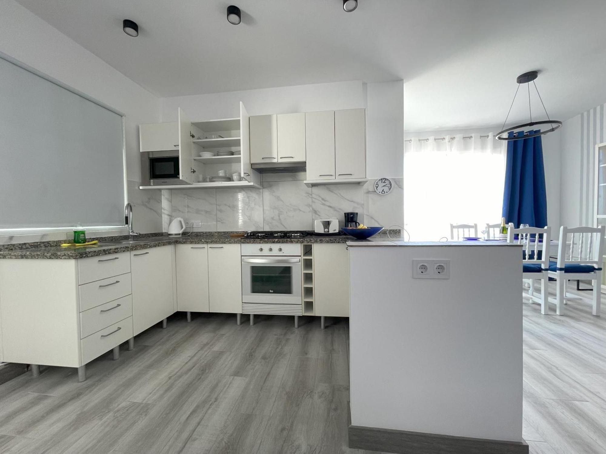 Newly Renovated Apartment With 2 Terrace, 2 Bedroom, 5Min Beach プエルト・デ・サンティアゴ エクステリア 写真