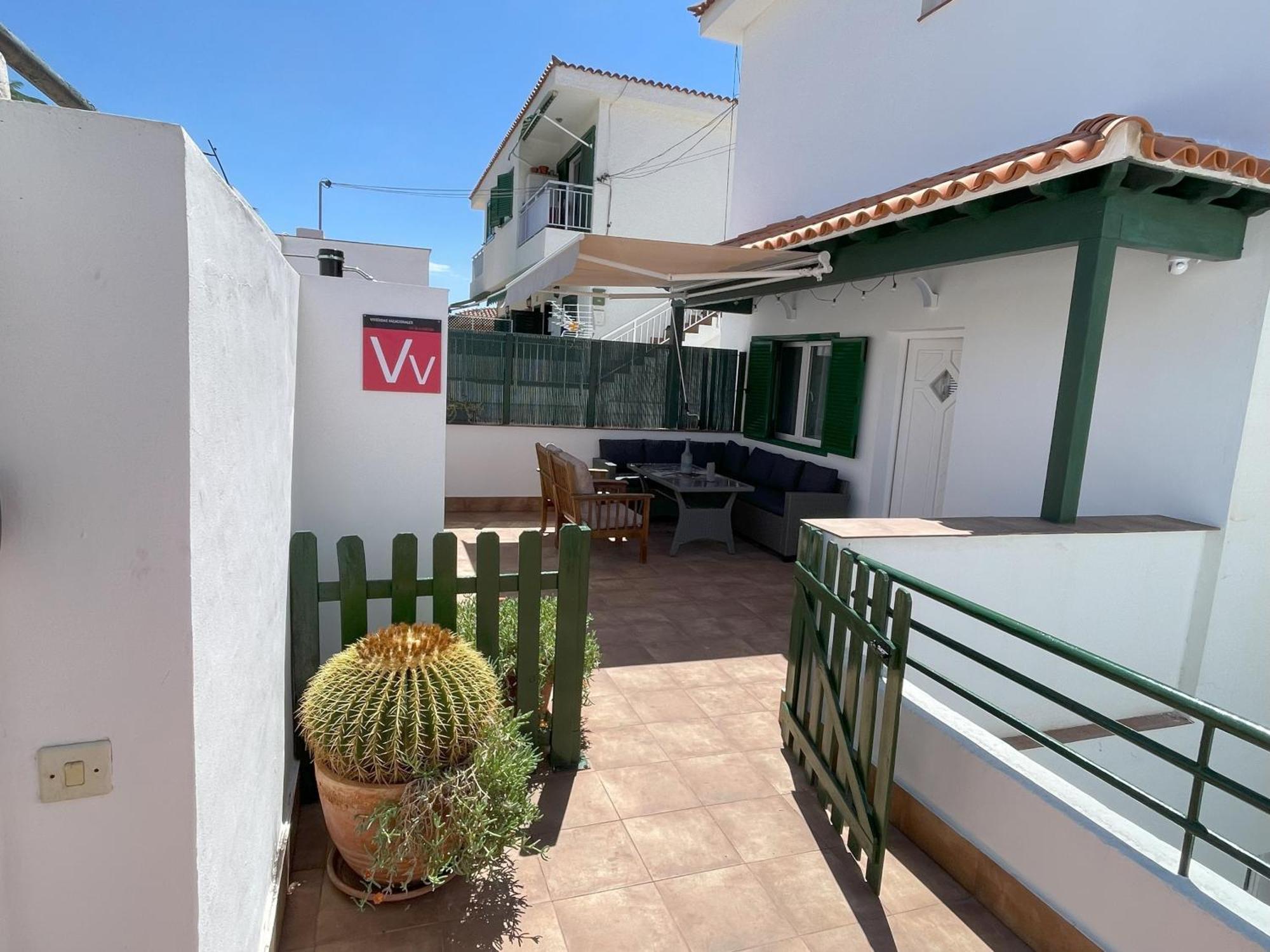 Newly Renovated Apartment With 2 Terrace, 2 Bedroom, 5Min Beach プエルト・デ・サンティアゴ エクステリア 写真